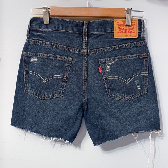 Levi’s 511 Slim Cutoff Jean Shorts Girls 16 Medium Distressed - Picture 2 of 10